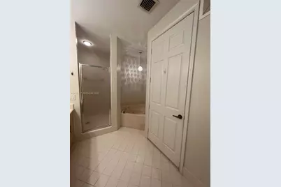 2816 Kinsington Cir #28-1, Weston, FL 33332 - Photo 15