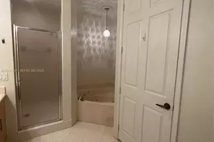 2816 Kinsington Cir, Weston, FL 33332 - Photo 15