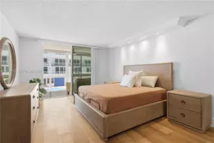 5401 Collins Ave, Miami Beach, FL 33140 - Photo 11