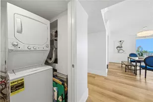 5401 Collins Ave, Miami Beach, FL 33140 - Photo 17