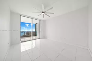 900 Biscayne Blvd, Miami, FL 33132 - Photo 5