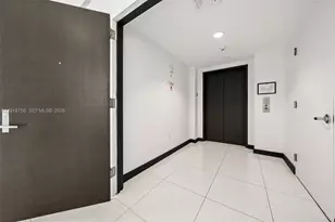 900 Biscayne Blvd, Miami, FL 33132 - Photo 11