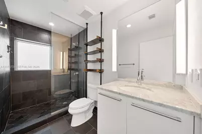 900 Biscayne Blvd #5602, Miami, FL 33132 - Photo 21