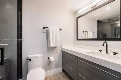 1000 Venetian Way #502, Miami, FL 33139 - Photo 13