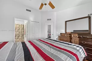 2600 SE 12th Pl, Homestead, FL 33035 - Photo 15