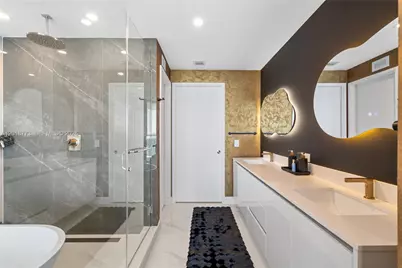 700 NE 24th St #5206, Miami, FL 33137 - Photo 13
