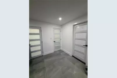 2960 NW 1st Dr, Pompano Beach, FL 33064 - Photo 17