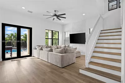 4081 NW 85th Dr, Cooper City, FL 33024 - Photo 9