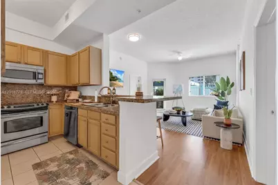 6001 SW 70th St #241, South Miami, FL 33143 - Photo 5