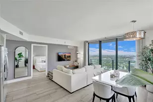 121 NE 34th St, Miami, FL 33137 - Photo 9