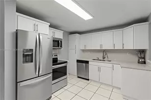 18151 NE 31st Ct, Aventura, FL 33160 - Photo 11
