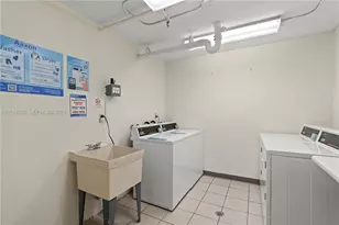 18151 NE 31st Ct, Aventura, FL 33160 - Photo 35
