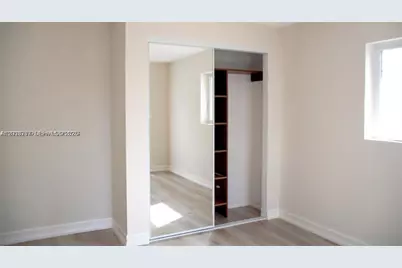 1881 NW 5th Ter #1881, Pompano Beach, FL 33060 - Photo 9