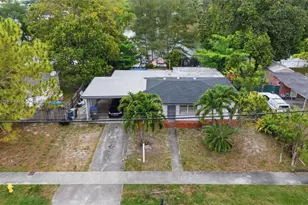 4621 SW 31st Dr, West Park, FL 33023 - Photo 21