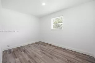 4621 SW 31st Dr, West Park, FL 33023 - Photo 13