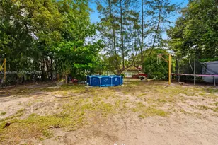4621 SW 31st Dr, West Park, FL 33023 - Photo 17