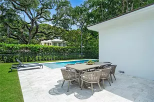 1037 Sevilla Ave, Coral Gables, FL 33134 - Photo 33