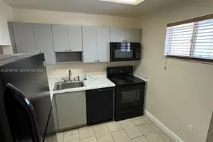 11307 SW 200th St, Miami, FL 33157 - Photo 7