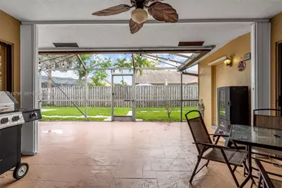 7817 Sunflower Dr, Margate, FL 33063 - Photo 25