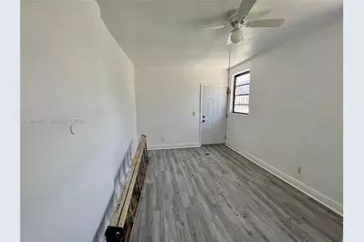 1801 NW 88th St #0, Miami, FL 33147 - Photo 15