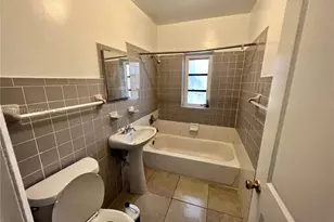 1801 NW 88th St, Miami, FL 33147 - Photo 9