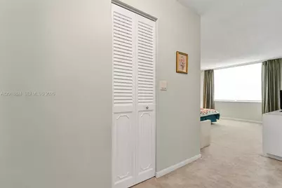 1865 S Ocean Dr #4C, Hallandale Beach, FL 33009 - Photo 15