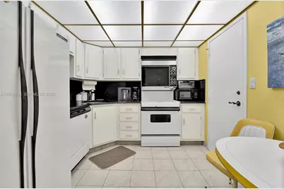 1865 S Ocean Dr #4C, Hallandale Beach, FL 33009 - Photo 9