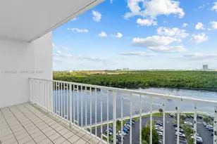 500 Bayview Dr, Sunny Isles Beach, FL 33160 - Photo 1