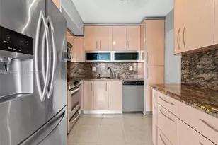 500 Bayview Dr, Sunny Isles Beach, FL 33160 - Photo 13