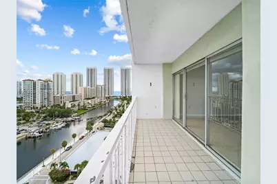 500 Bayview Dr #1421, Sunny Isles Beach, FL 33160 - Photo 3