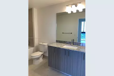 5350 NW 84th Ave #813, Doral, FL 33166 - Photo 17