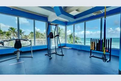 5401 Collins Ave #1126, Miami Beach, FL 33140 - Photo 25