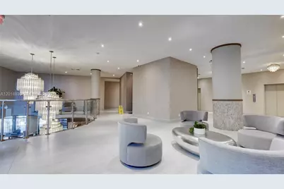5401 Collins Ave #1126, Miami Beach, FL 33140 - Photo 13