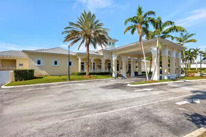 2542 NE 1st St, Homestead, FL 33033 - Photo 47