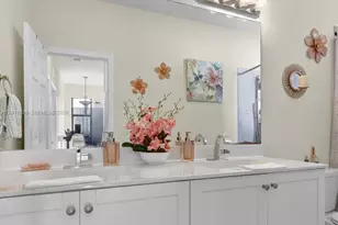 2542 NE 1st St, Homestead, FL 33033 - Photo 19