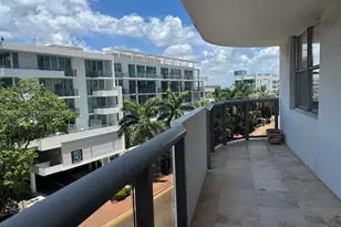 6039 Collins Ave, Miami Beach, FL 33140 - Photo 7