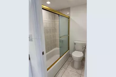 6039 Collins Av #537, Miami Beach, FL 33140 - Photo 13