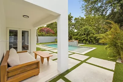 725 NE 76th St, Miami, FL 33138 - Photo 29