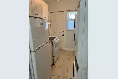 7921 Abbott Ave #4, Miami Beach, FL 33141 - Photo 9