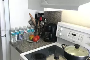 7921 Abbott Ave, Miami Beach, FL 33141 - Photo 7