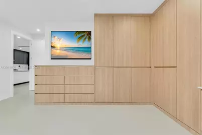 8865 NW 148th Ter, Miami Lakes, FL 33018 - Photo 19