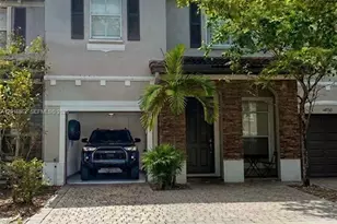 14724 SW 25th Ln, Miami, FL 33185 - Photo 1