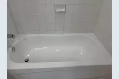 36 NW 6th Ave #1108, Miami, FL 33128 - Photo 17