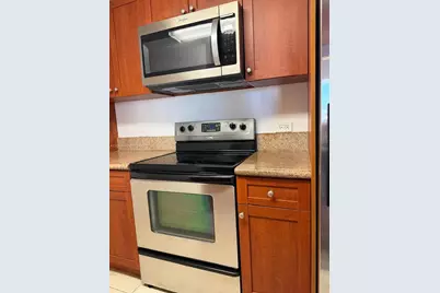 36 NW 6th Ave #1108, Miami, FL 33128 - Photo 11