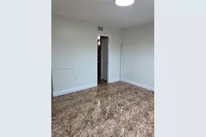 2780 W 76th St #203, Hialeah, FL 33016 - Photo 13