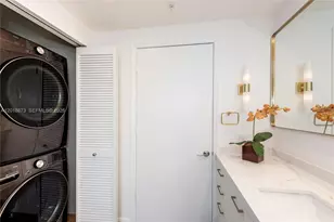 848 Brickell Key Dr, Miami, FL 33131 - Photo 13