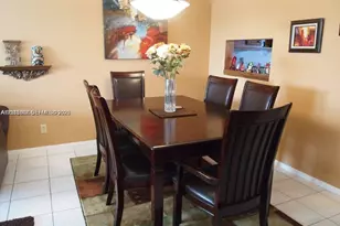 950 Hillcrest Dr, Hollywood, FL 33021 - Photo 11