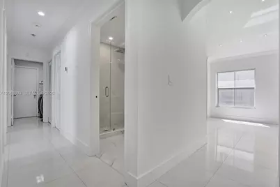 2266 NW 208th Ter, Pembroke Pines, FL 33029 - Photo 31