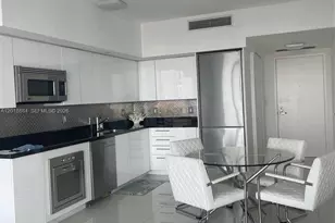 92 SW 3rd St, Miami, FL 33130 - Photo 3