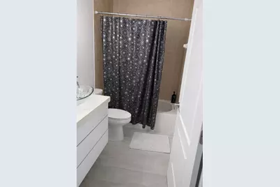 11115 W Okeechobee Rd #124, Hialeah Gardens, FL 33018 - Photo 15